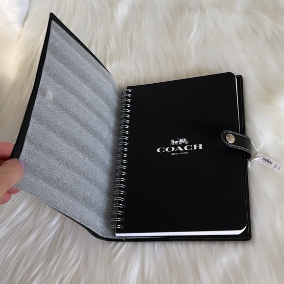 NWT💃Coach Notebook in Signature Canvas with Rose Print - Picture 6 of 8